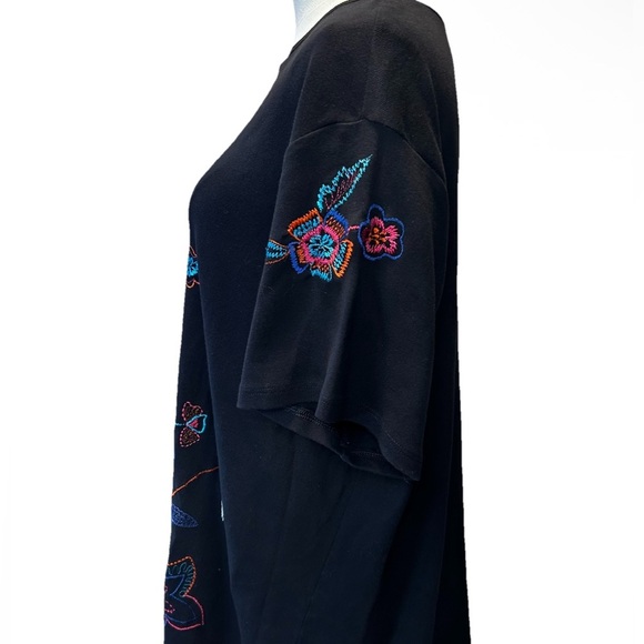 Laura Ashley Boho Black Blouse with Colorful Embroidery Size 2X - Picture 5 of 5